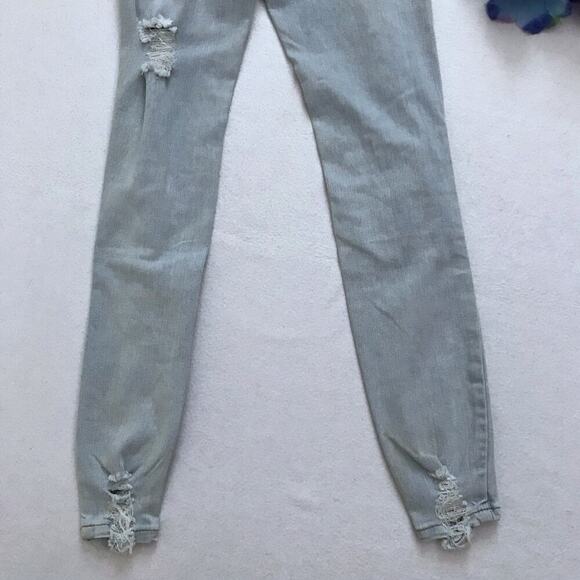 Almost Famous NWT High Rise Skinny Jeans Juniors 0 - Picture 8 of 11